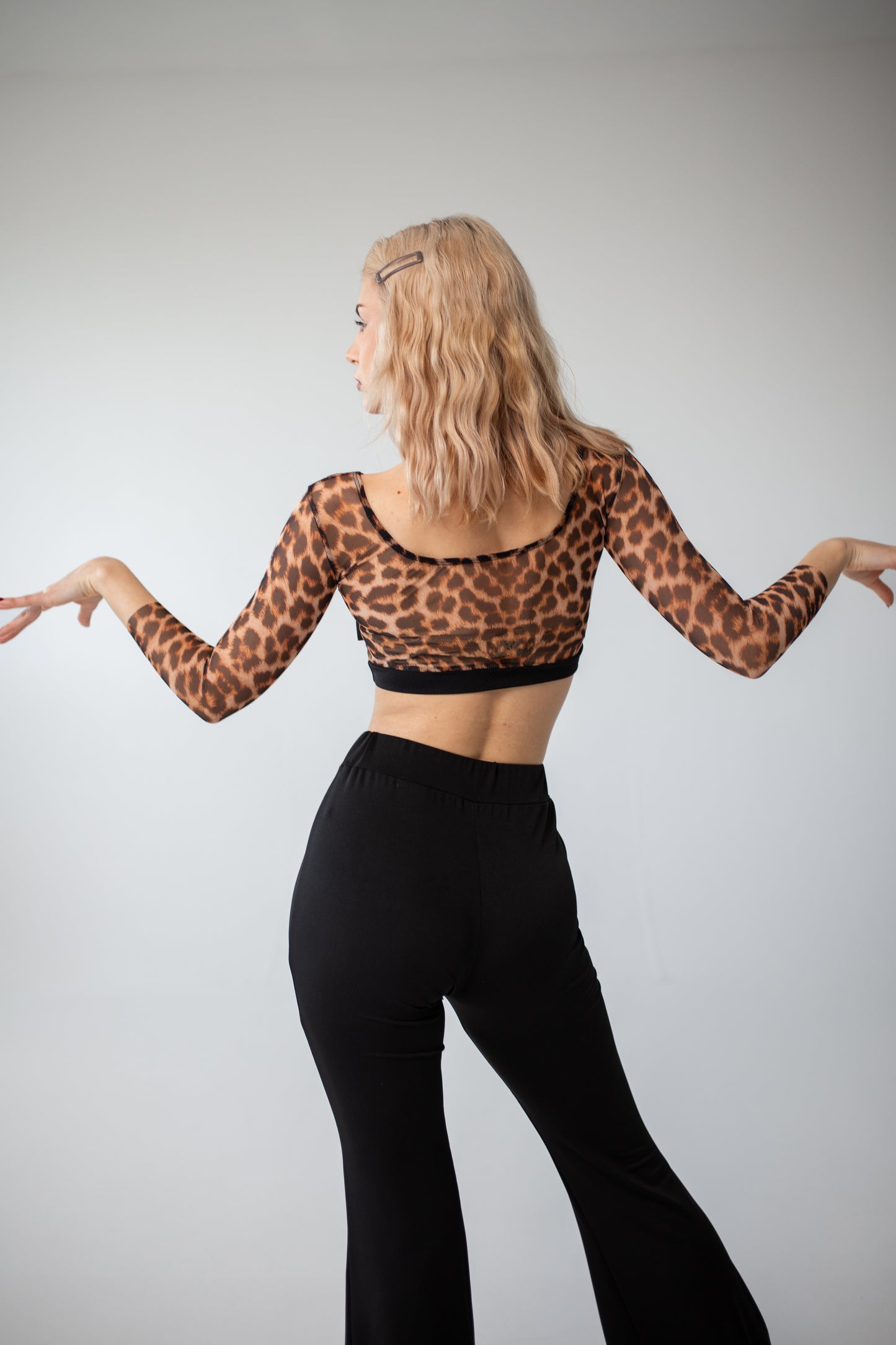 Топ зі стрейч-сітки Leopard