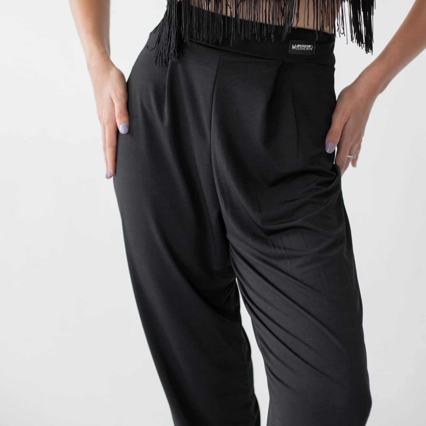 Штани латина