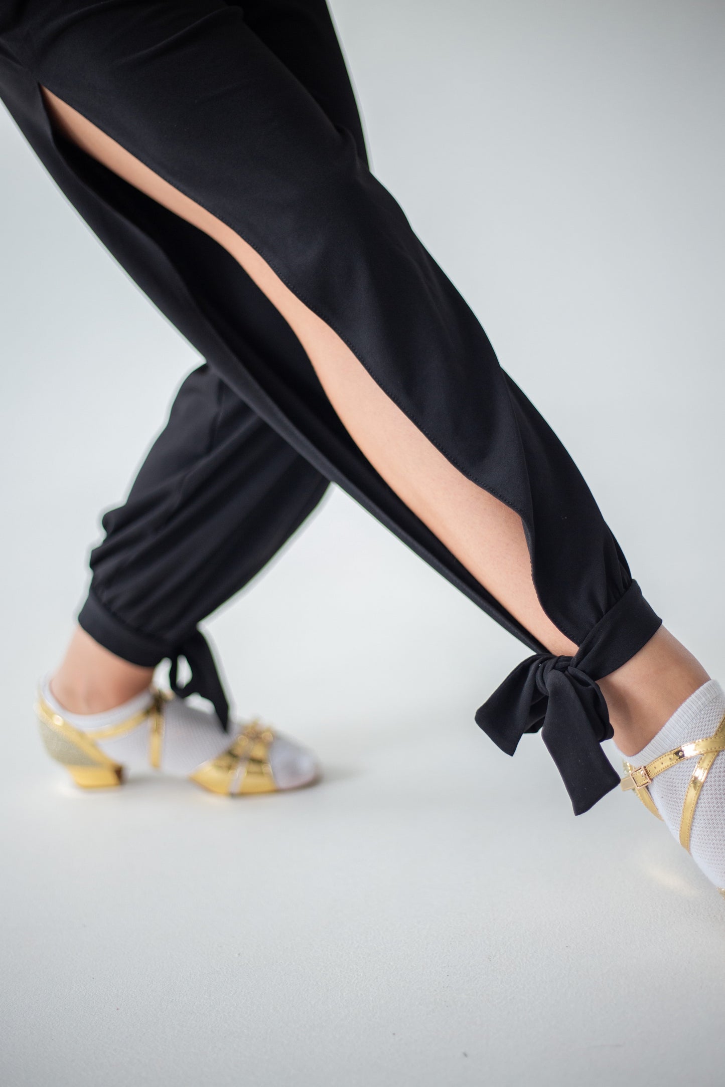 Штани латина